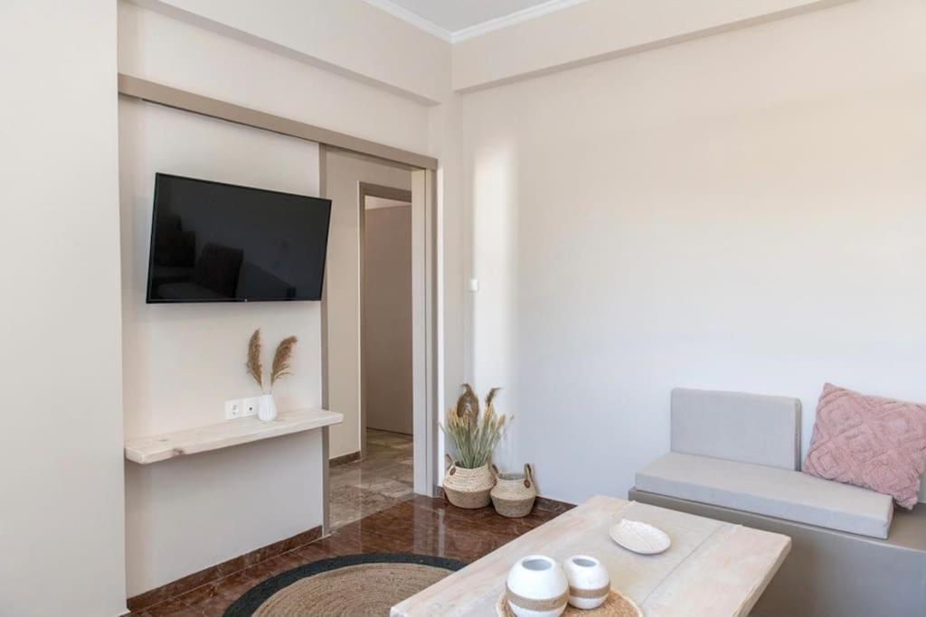 Θἔρως Apartman Tínos Kültér fotó