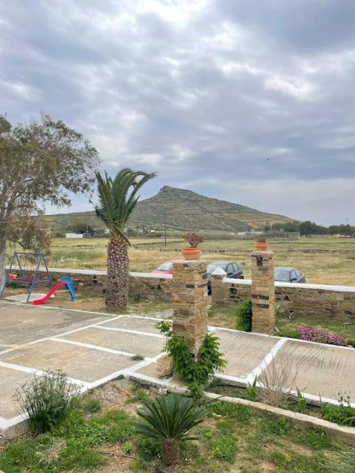 Θἔρως Apartman Tínos Kültér fotó